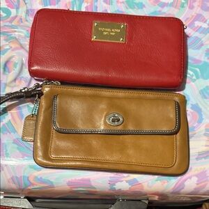 Michael Kors Red and Tan Wallet Set